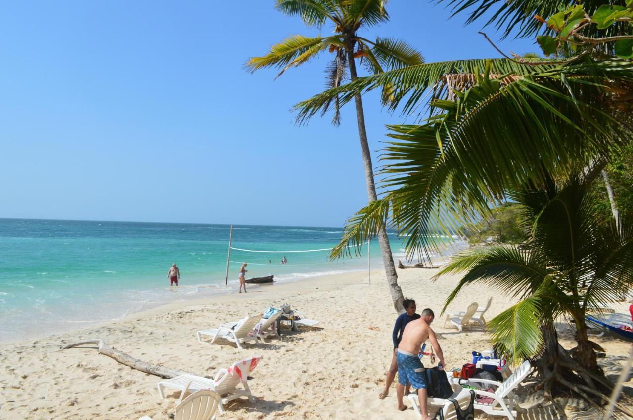 Sonny Island Resort Cabanas Frente Al Mar Punta Bajo Rico エクステリア 写真