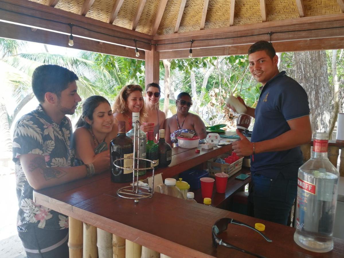 Sonny Island Resort Cabanas Frente Al Mar Punta Bajo Rico エクステリア 写真