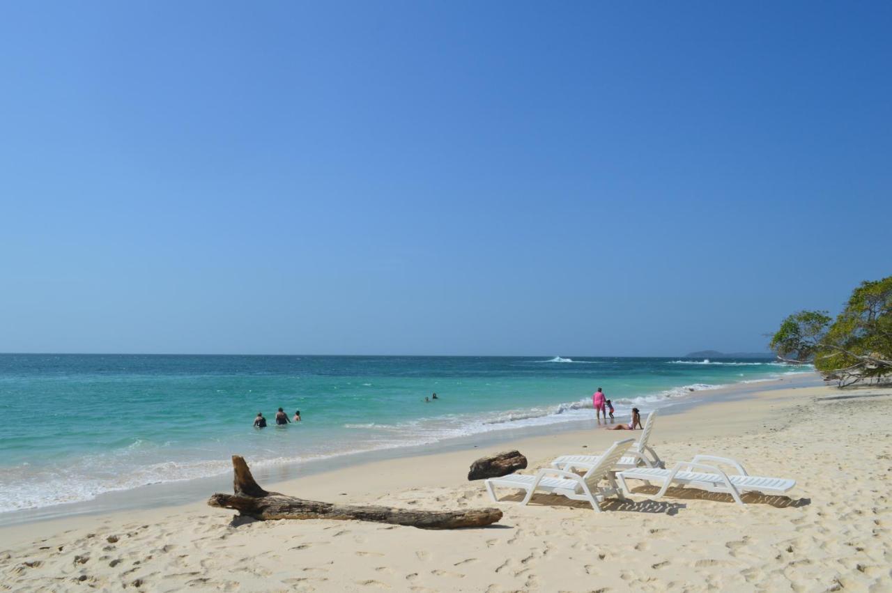 Sonny Island Resort Cabanas Frente Al Mar Punta Bajo Rico エクステリア 写真